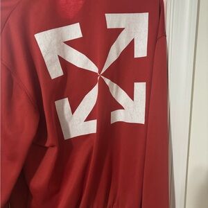Red Sweatshirt off white